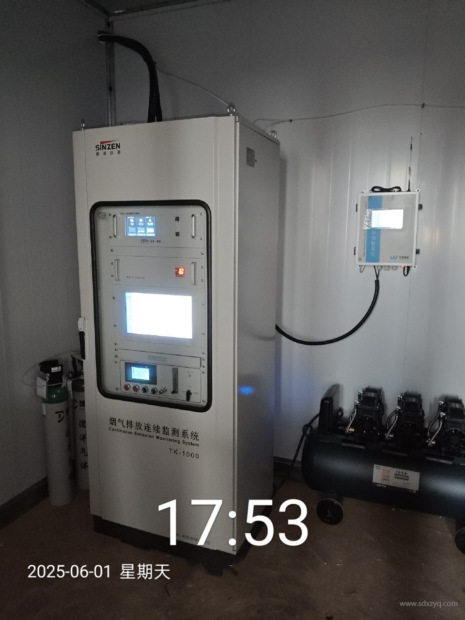 1762495828110542.jpg 煙氣在線監(jiān)測系統(tǒng).jpg